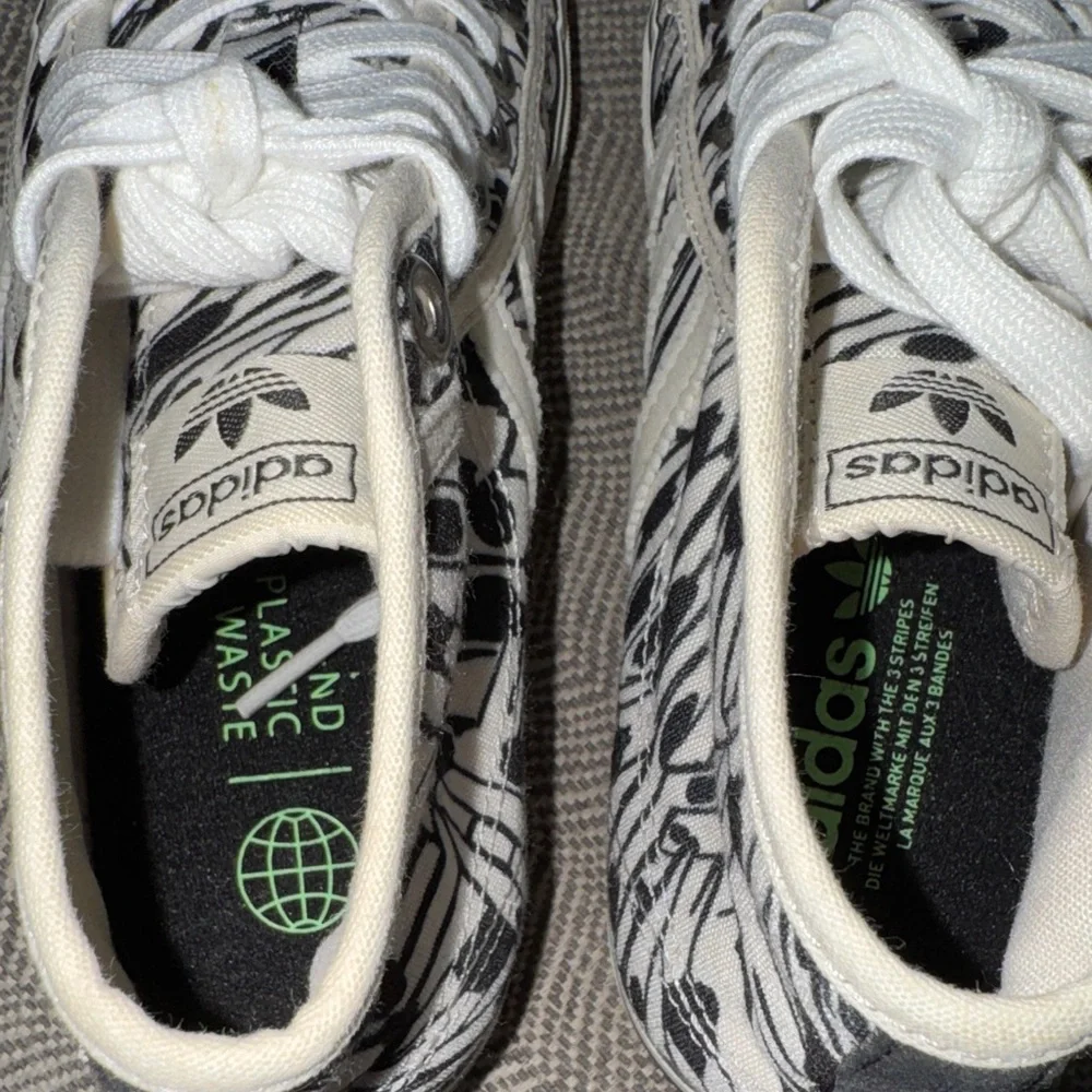 Adidas High-Tops Sneakers - Picture 5 of 5